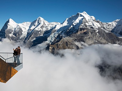 Barevnými vláčky ke slavným vrcholům Švýcarska
